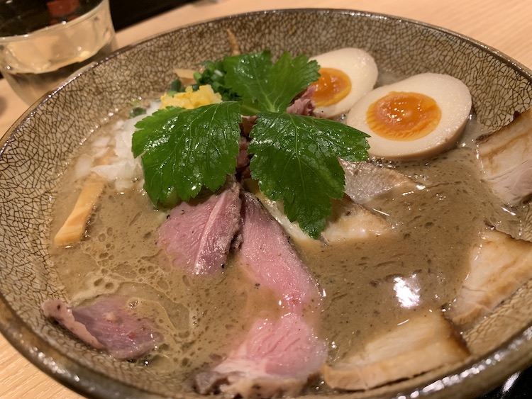bol ramen Mensho Tokyo