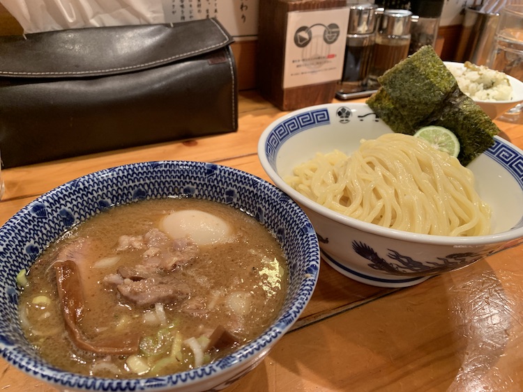 bol tuskemen Nidaime Tsujita